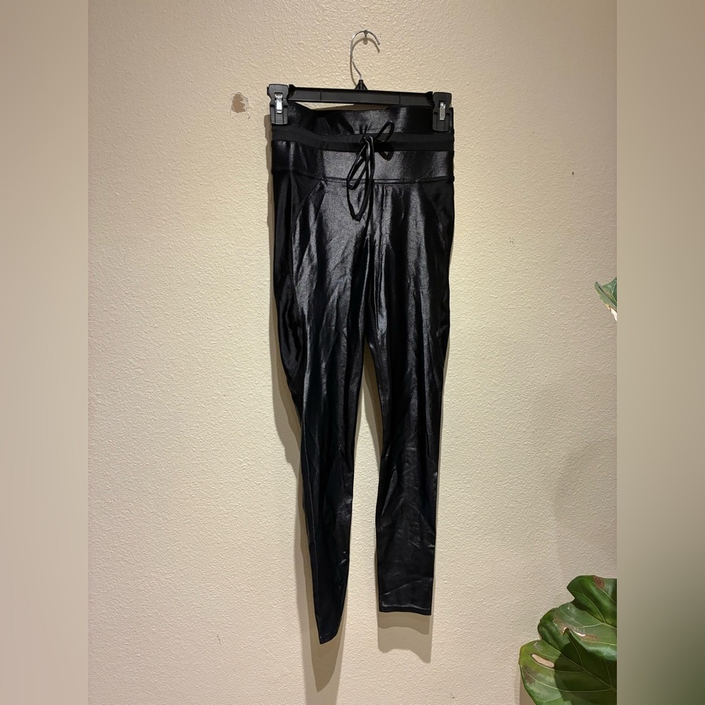 Carbon38 Women’s Drawstring Paneled Takara Shine in Black Leggings Athleisure
